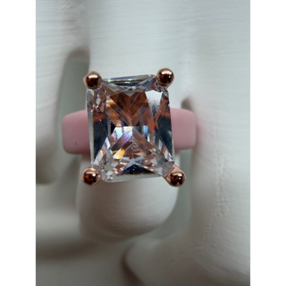 CZ Silicone Ring Size 7 With a Square shaped Simulated Diamond pink band - Picture 4 of 8
